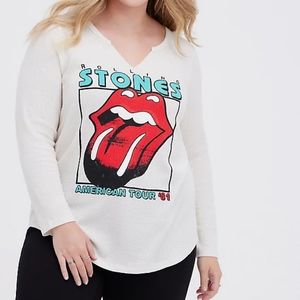 Nwt torrid ivory rolling stones waffle tshirt. Size 2x 18-20